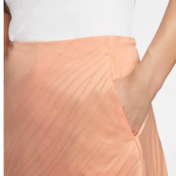 Nike Women's Flex 15” Golf Skort Orange CN0934 885 Size XS - Picture 3 of 8